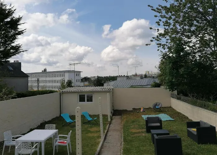 Appartement 3 Chambres - Parking - Wifi - Buanderie - Jardin